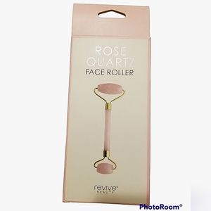 Rose Quartz Face Roller NWT